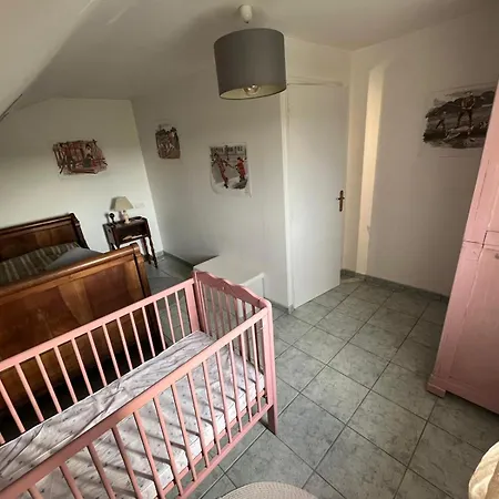 De Lavardin Holiday home Saint-Aubin-de-Locquenay