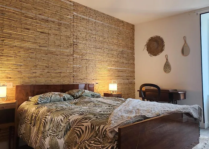 De Lavardin Semesterbostad Saint-Aubin-de-Locquenay