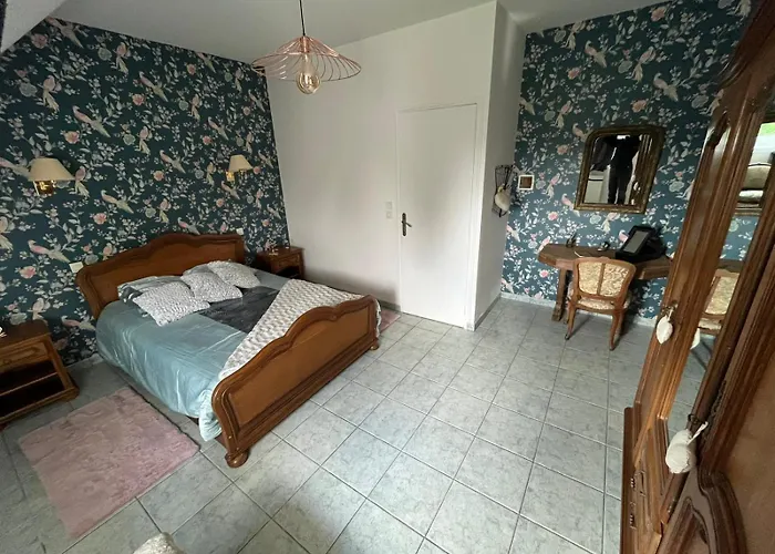 Semesterbostad De Lavardin Saint-Aubin-de-Locquenay